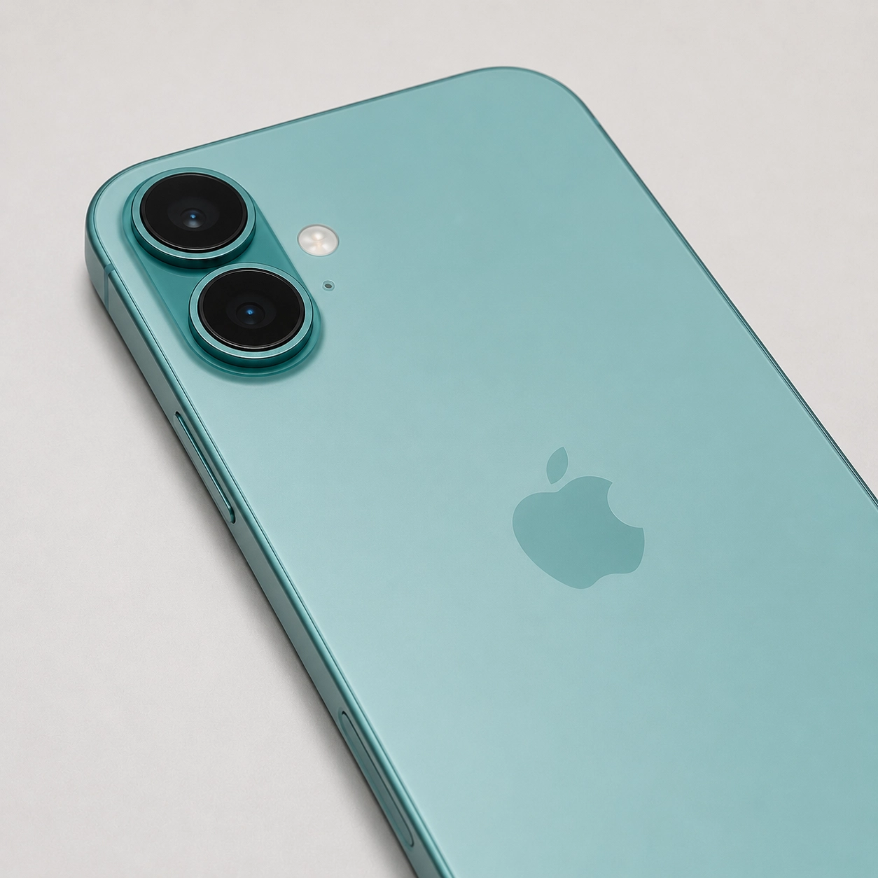 Refurbished iPhone 16 Plus Bulk – US Version - Image 2