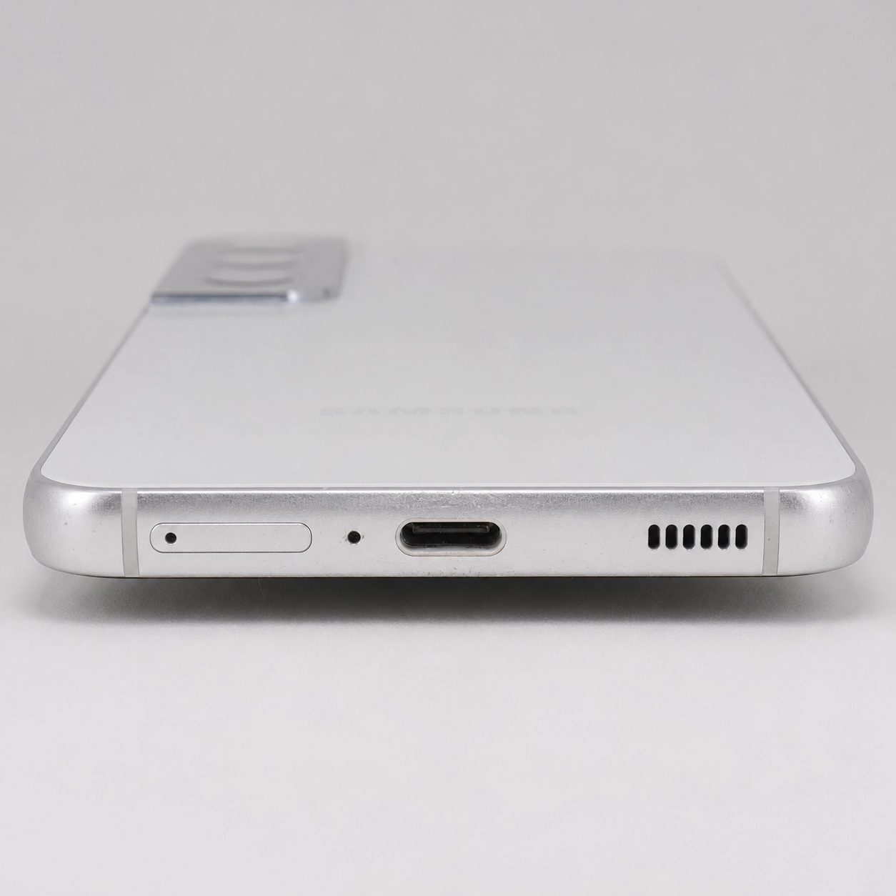 Refurbished Samsung Galaxy S22 Wholesale - Image 4