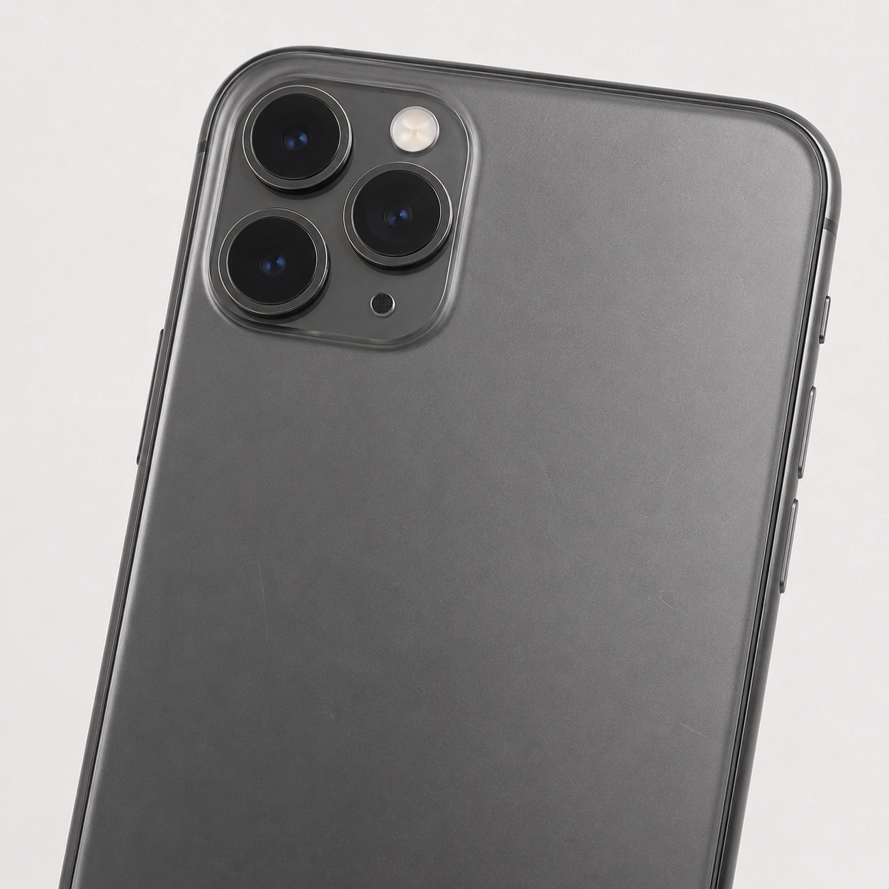 Wholesale Used iPhone 11 Pro Max - Space Gray - Image 2