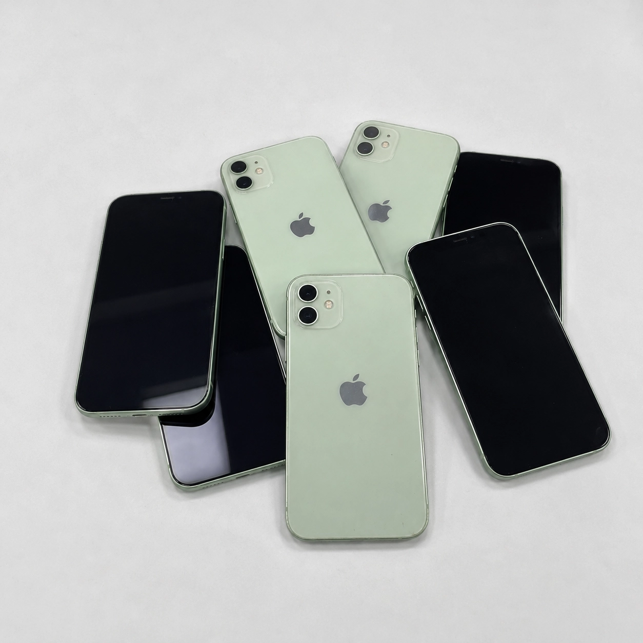 Used iPhone 12 Wholesale - Green - Image 5