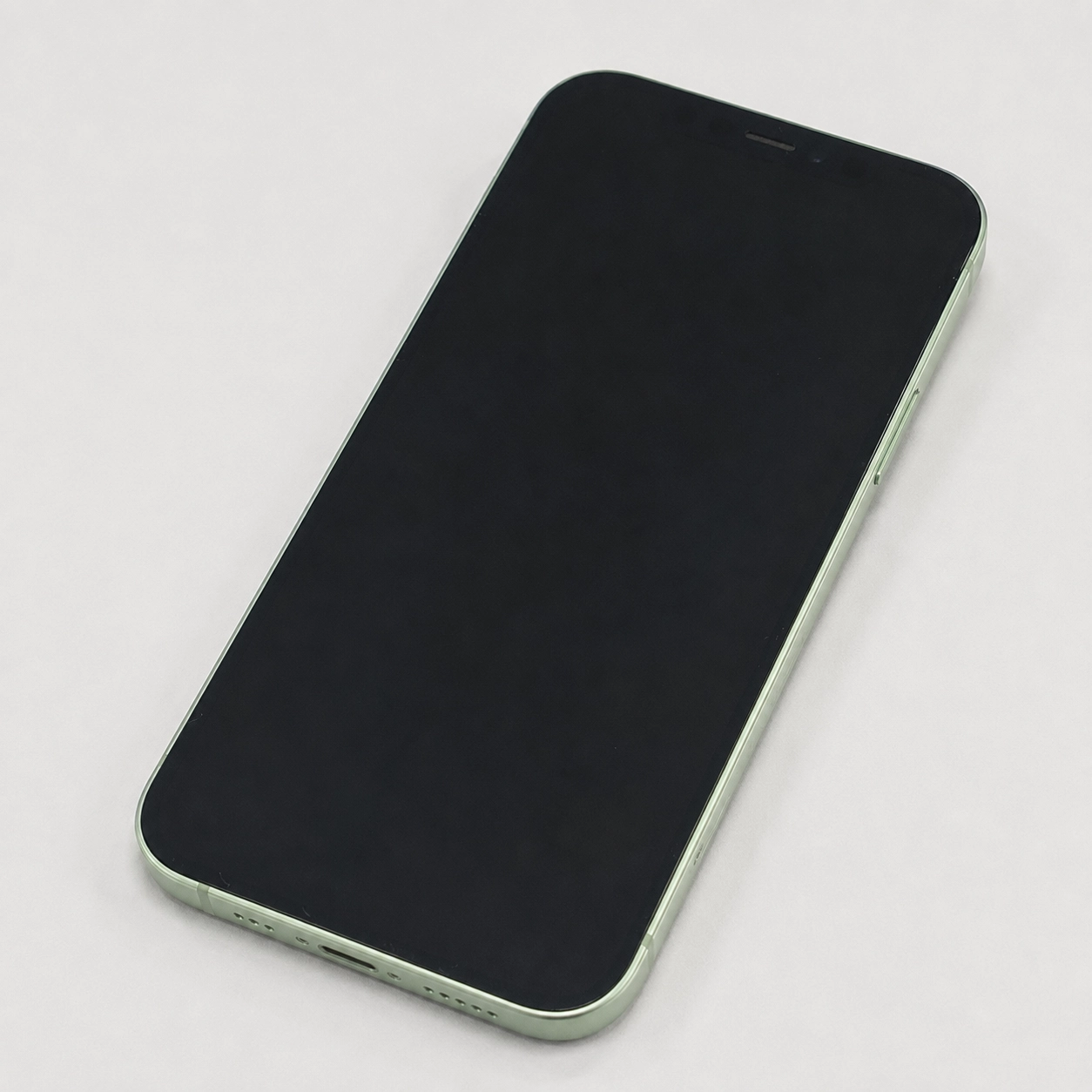 Used iPhone 12 Wholesale - Green - Image 3