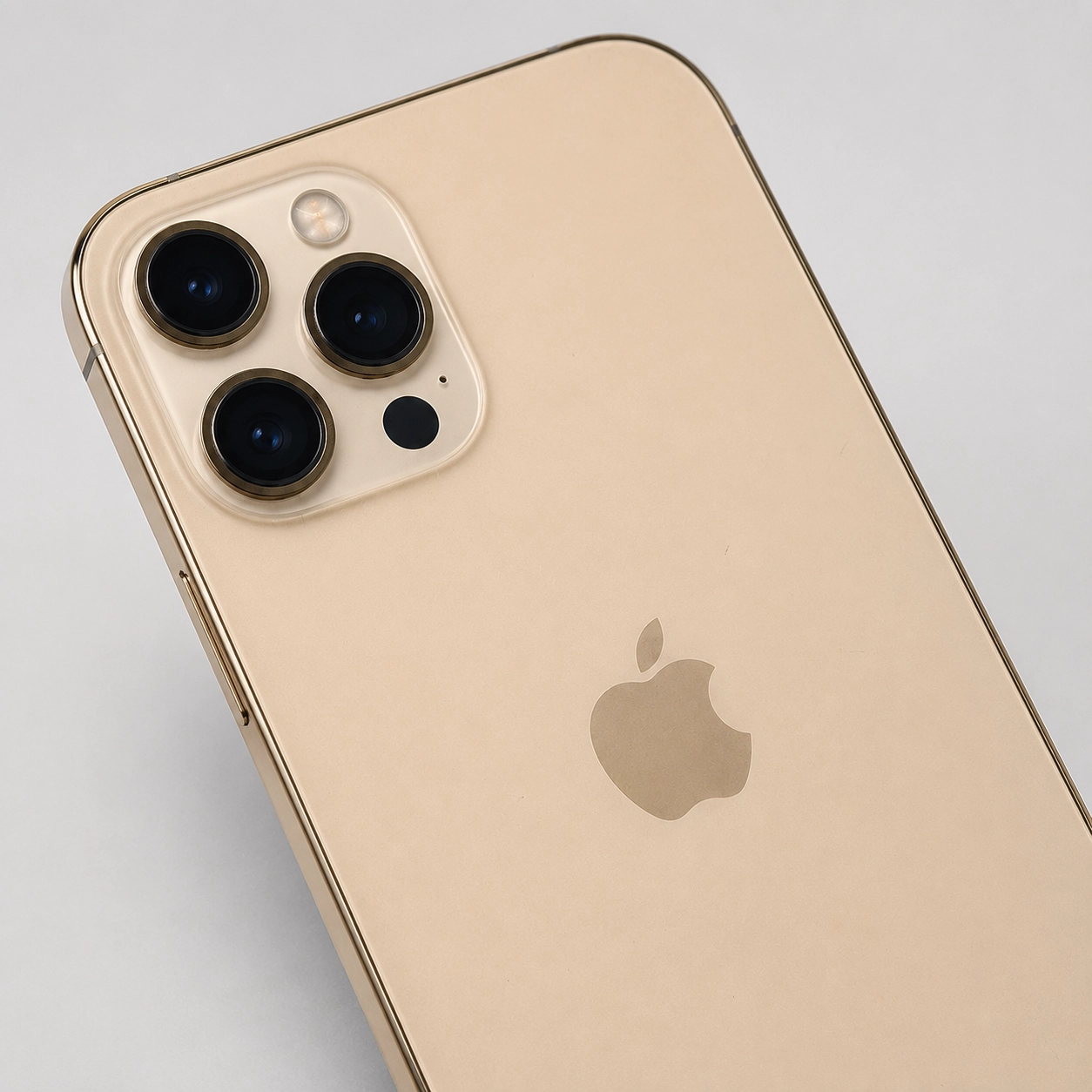 Used iPhone 12 Pro Max Wholesale - Gold - Image 2