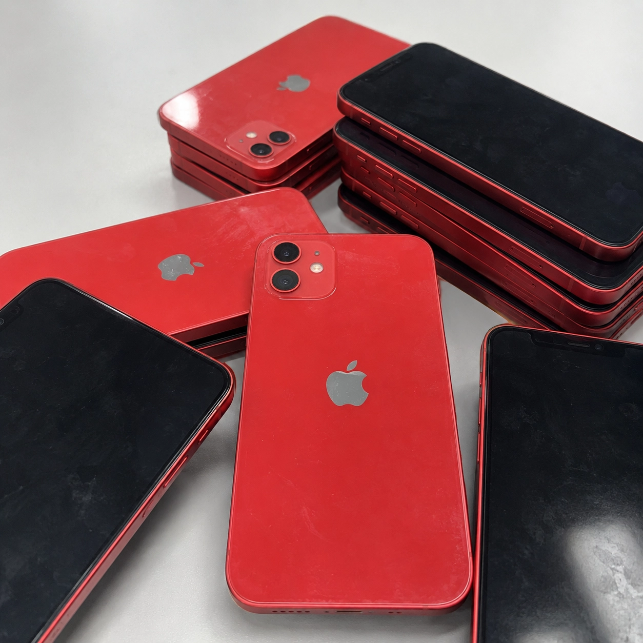 Wholesale Used iPhone 12 - Red - Image 5