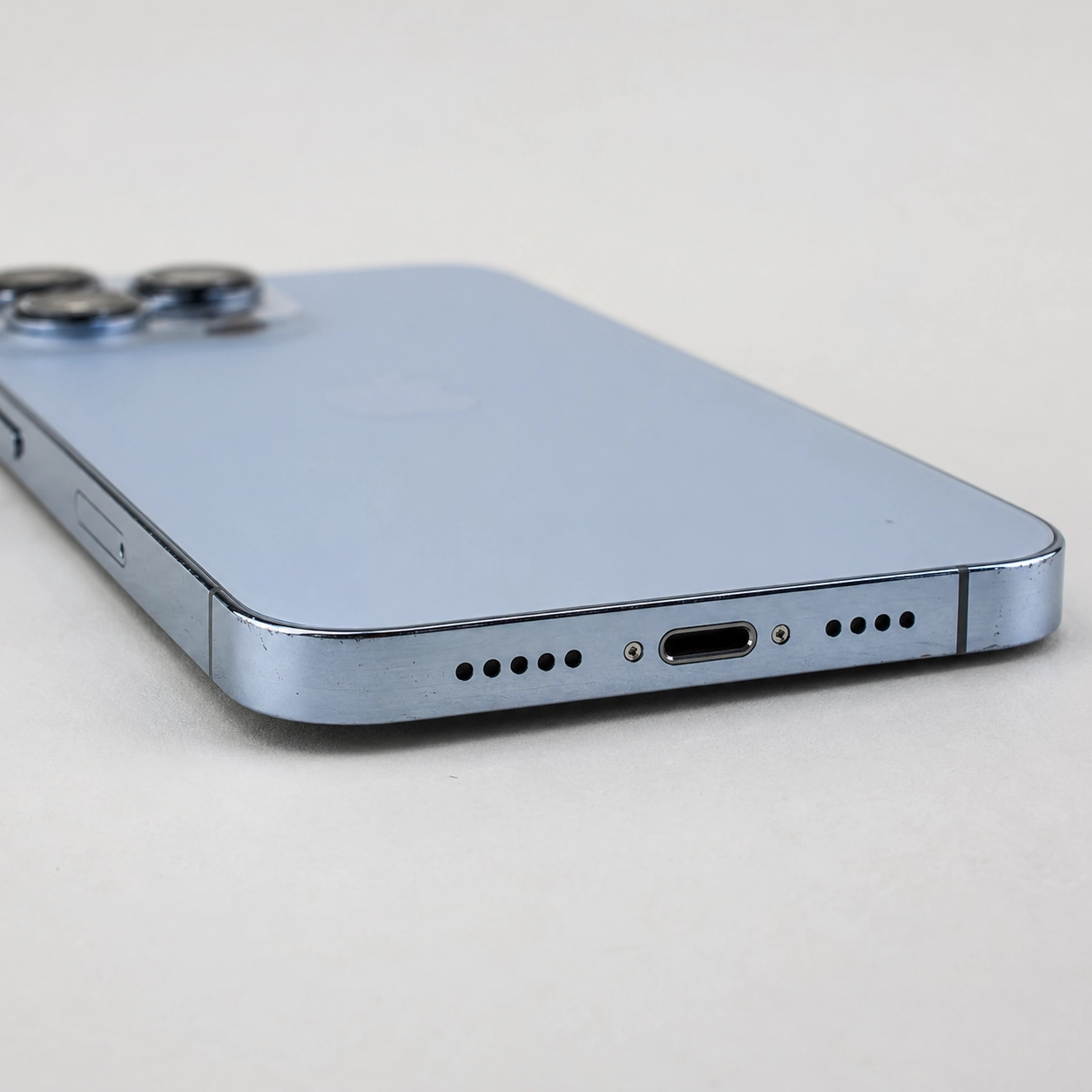 Used iPhone 13 Pro Wholesale - Sierra Blue - Image 4