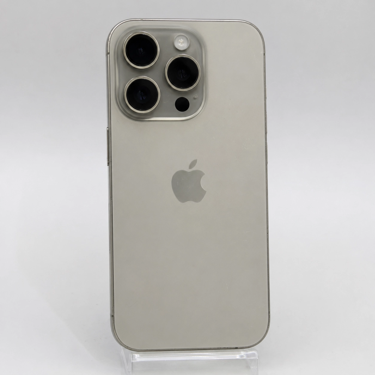 Used iPhone 15 Pro Wholesale - Natural Titanium - Image 2
