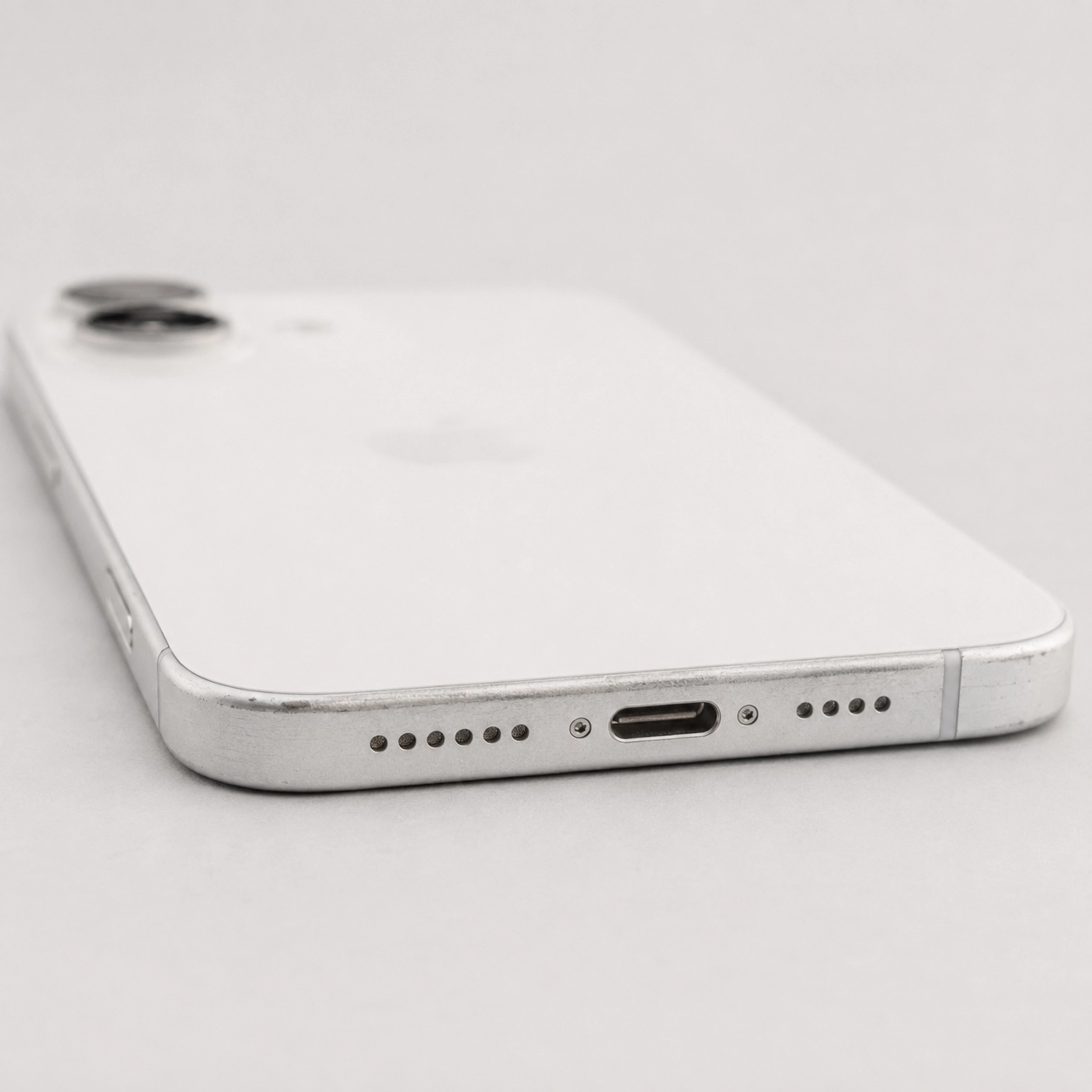 Original Used iPhone 16 Plus Wholesale - White - Image 4