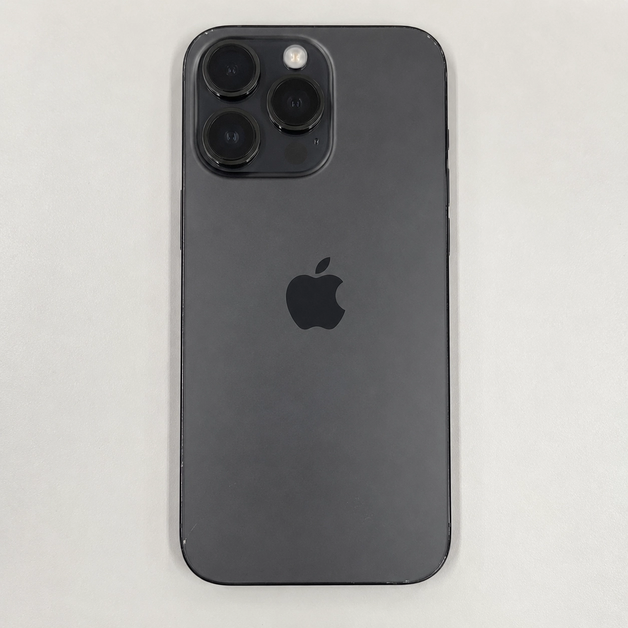 Used iPhone 16 Pro Max - Black Titanium - Image 2