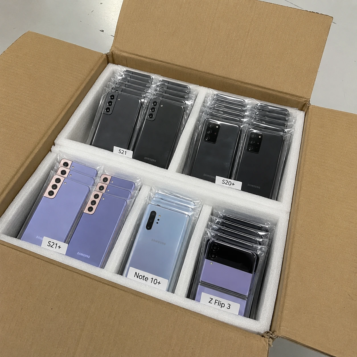 Mixed Samsung Phone Lot Wholesale - Image 4